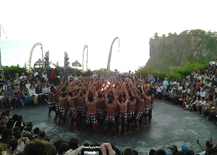 ホリデーパーク Bali Hills 4*