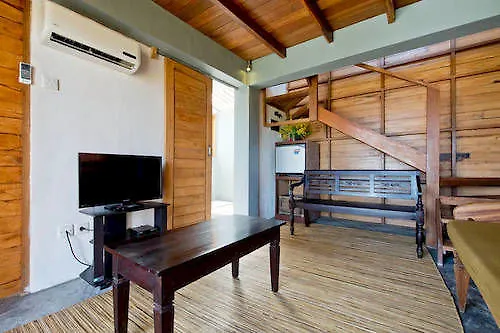 ホリデーパーク Bali Hills 4*