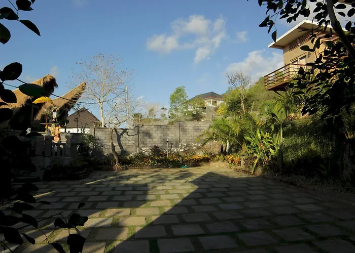 ホリデーパーク Bali Hills ペチャトゥ